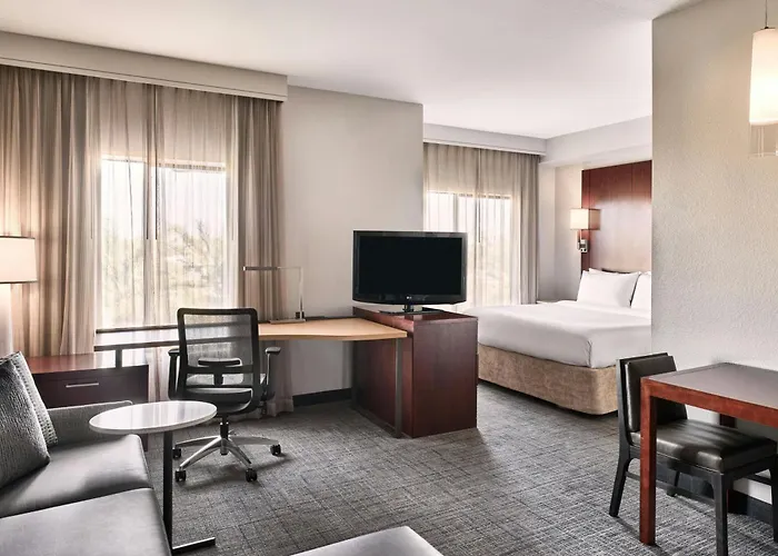 By Marriott Phoenix Hotel
