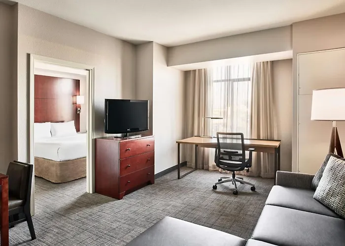 By Marriott Phoenix Hotel Gilbert