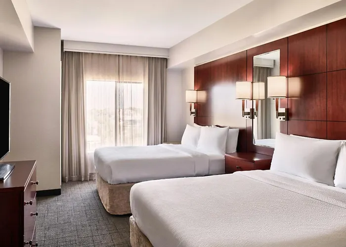 By Marriott Phoenix Gilbert