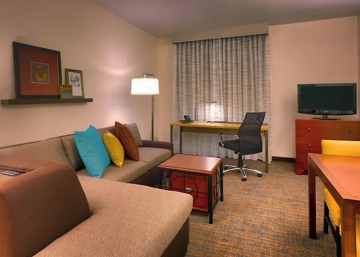 By Marriott Phoenix Hotel