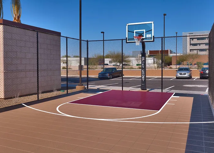 By Marriott Phoenix Gilbert