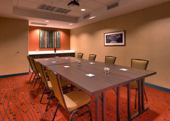 By Marriott Phoenix 3* Gilbert